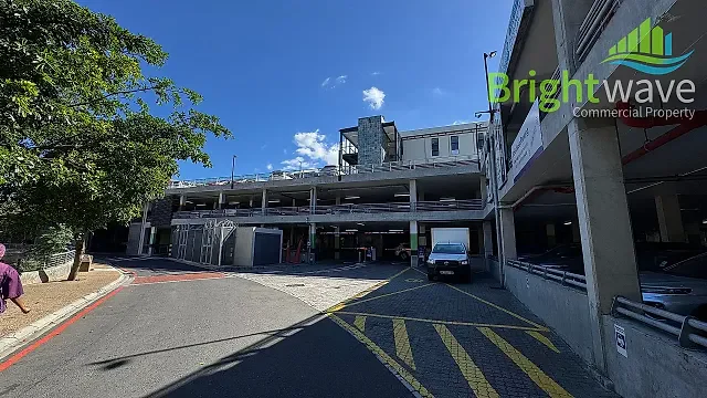 Rondebosch Main, Rondebosch - building photo 4