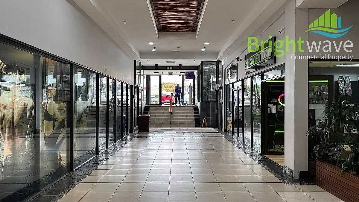 Rondebosch Main retail space to let in Rondebosch
