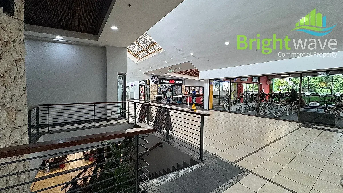 Retail layout at Rondebosch Main, Rondebosch