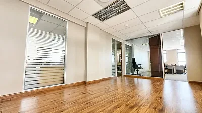 Office layout at Boulevard Place, Century City