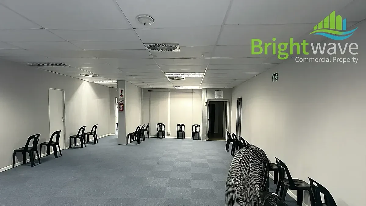 Open plan retail area at Ronsyn Shopping Center