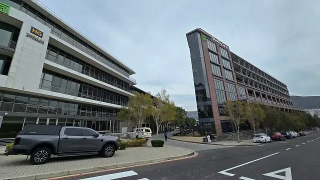 Wembley Square, Gardens - building photo 3