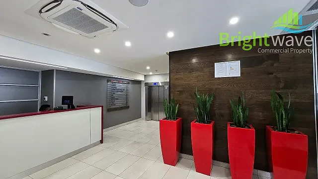 Sovereign Quays, Green Point - building photo 3