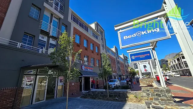 Sovereign Quays, Green Point - building photo 7