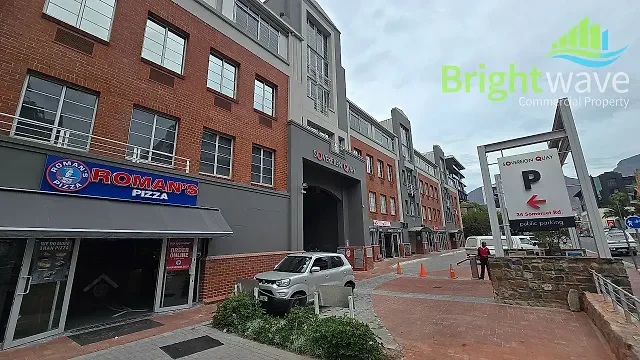 Sovereign Quays, Green Point - building photo 2