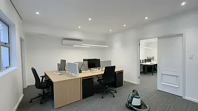Office layout at 25 Hope Street, Gardens