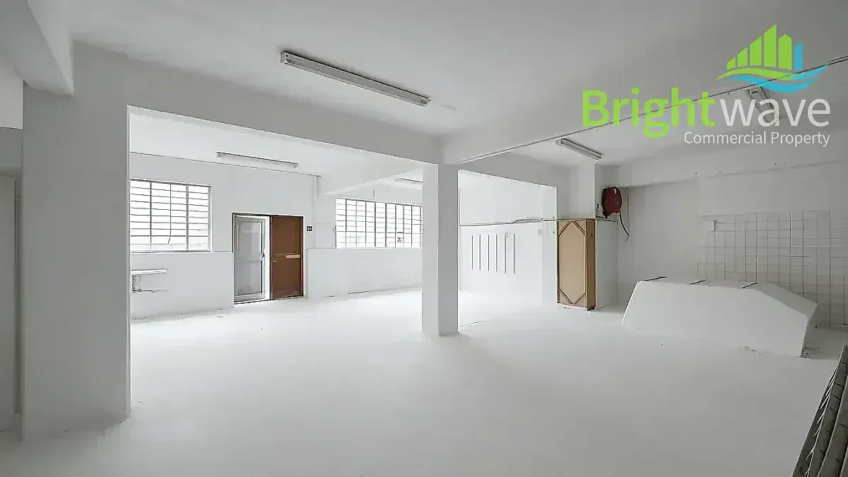 25 Hope Street retail space to let in Gardens