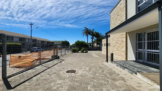 8 Church Street, Durbanville - building photo 6