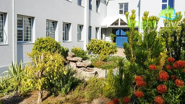 Devonshire Court, Wynberg - building photo 3