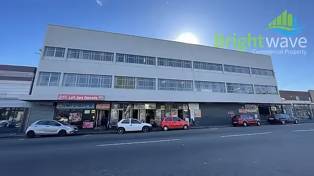 Perth House in Maitland, exterior view.