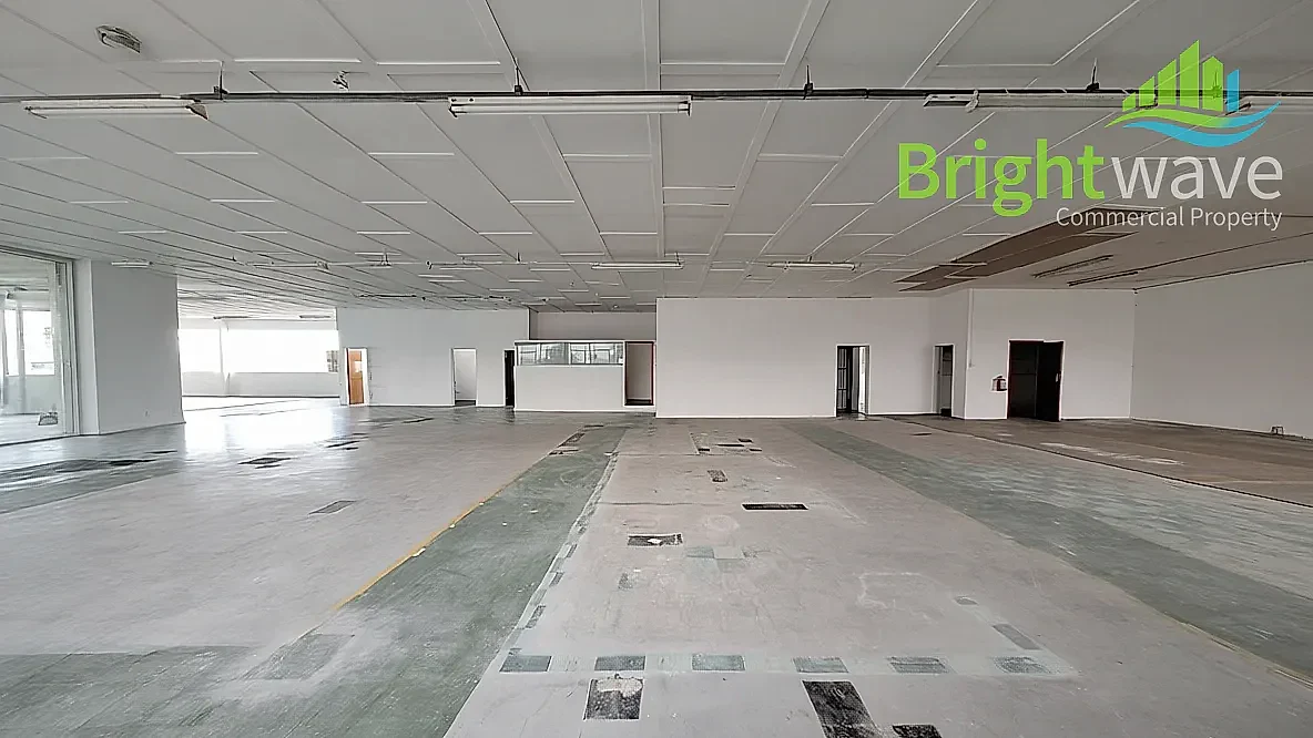 Perth House office space to let in Maitland