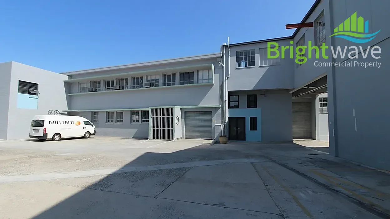 Hangar 17, Maitland, industrial for rent