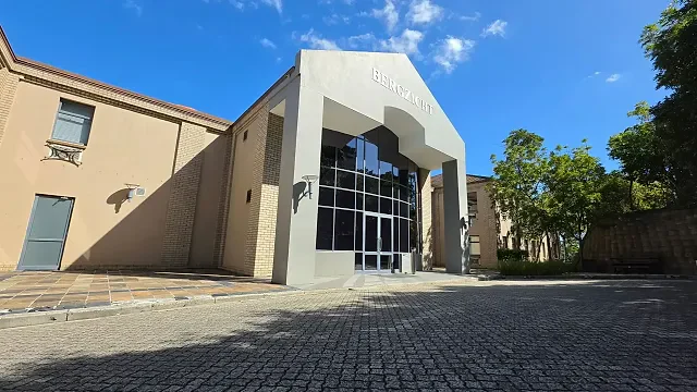 Tygerberg Office Park, Plattekloof - building photo 3