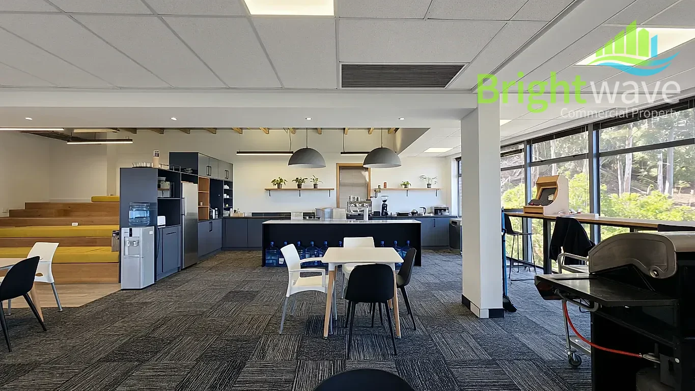 Open plan office area at Tygerberg Office Park