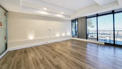 Open plan office area at Tygerberg Office Park