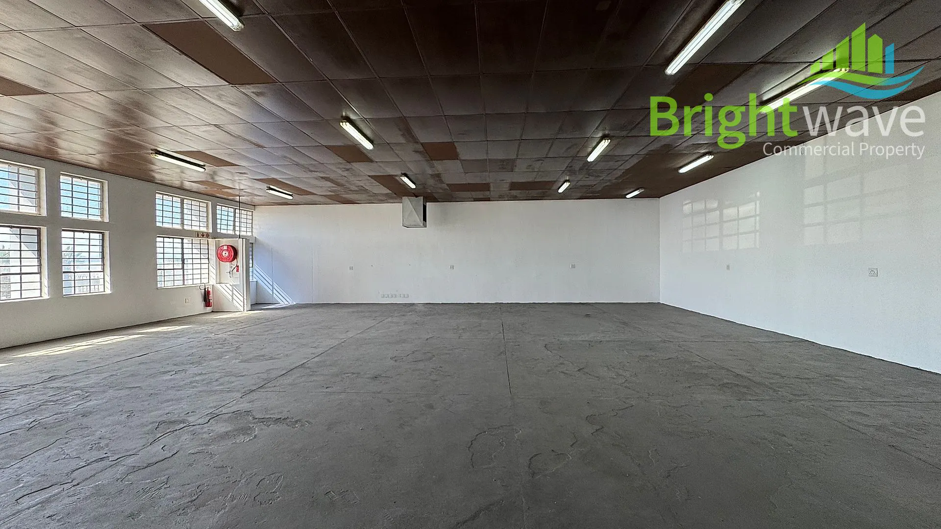 Open plan industrial area at 88 Roodebloem Building