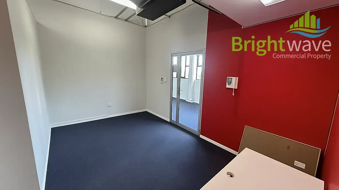 17 Old Stanhope Building, available office to let in Claremont