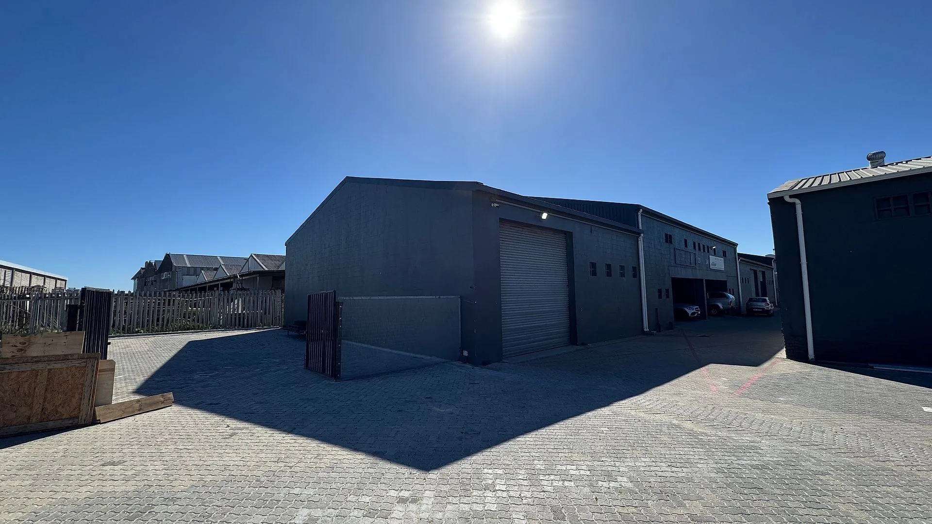Gunners Factory Park, Epping, industrial for rent