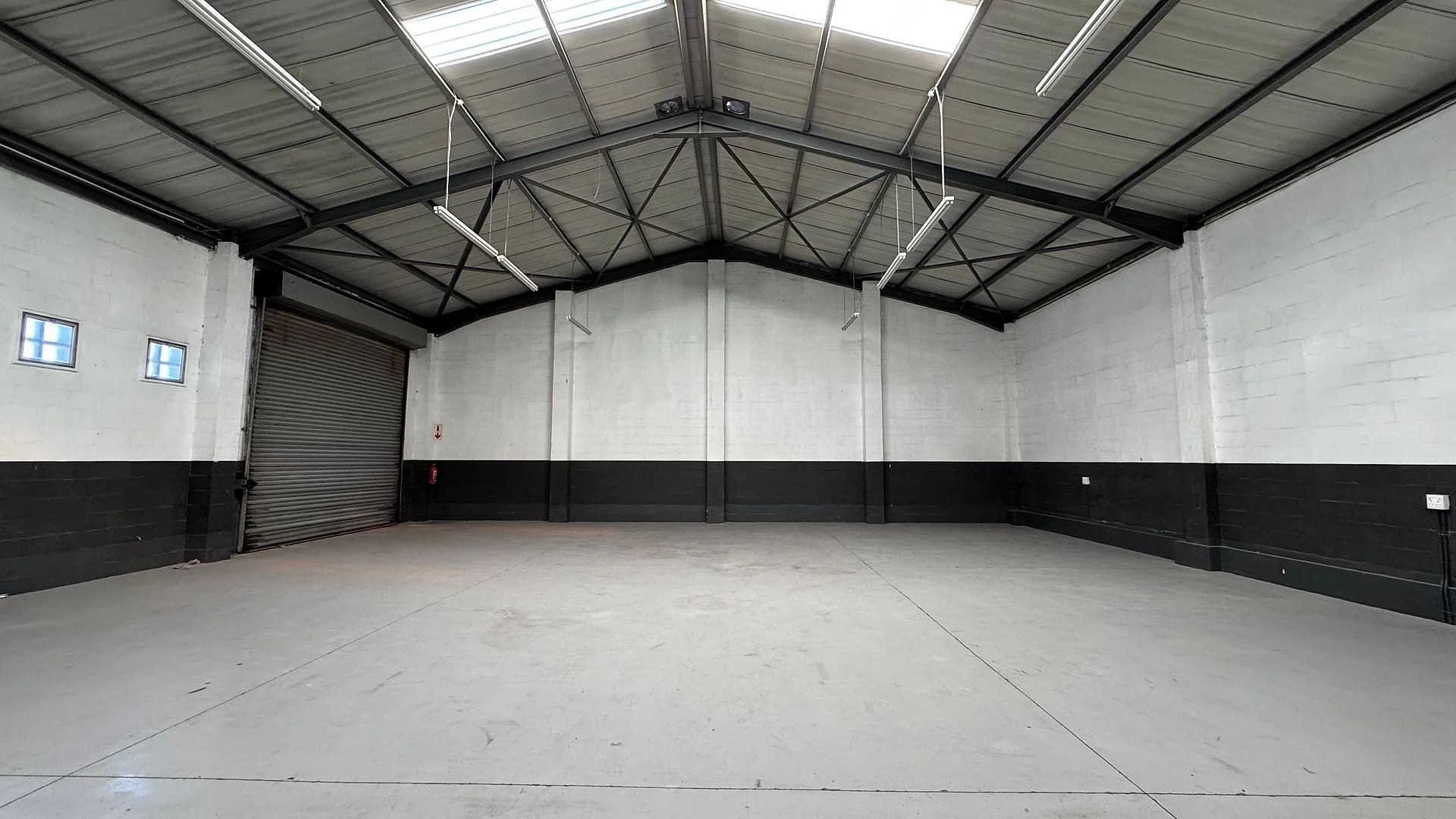 Open plan industrial area at Gunners Factory Park
