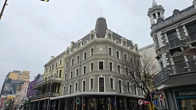 72-74 Long Street, Cape Town CBD - building photo 1