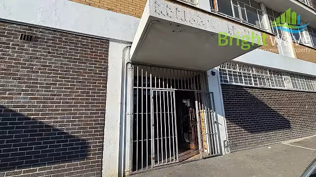 250 Voortrekker Road in Maitland, exterior view.