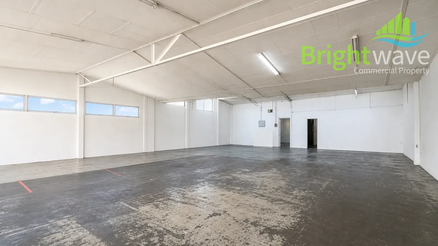 Open plan office area at 250 Voortrekker Road