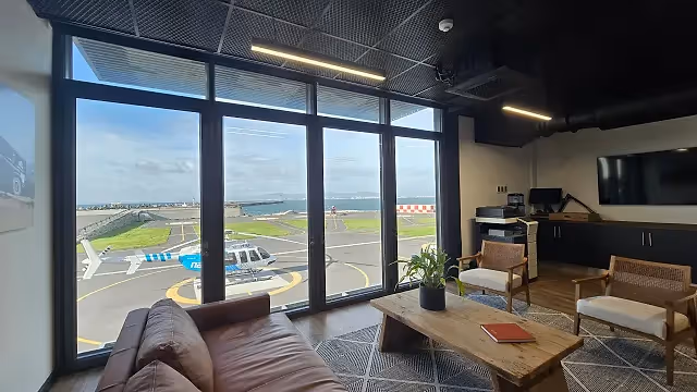 Office to let at East Pier in V&A Waterfront.