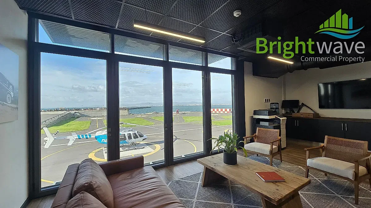 East Pier office space to let in V&A Waterfront