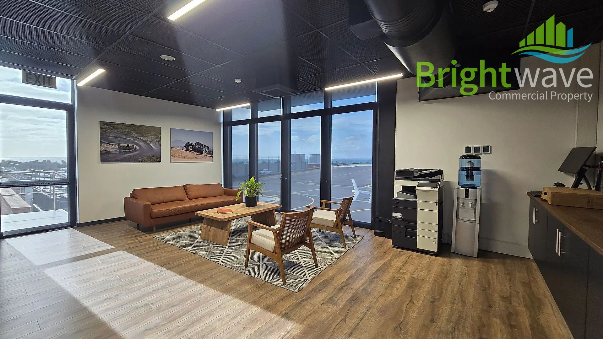 East Pier, available office to let in V&A Waterfront