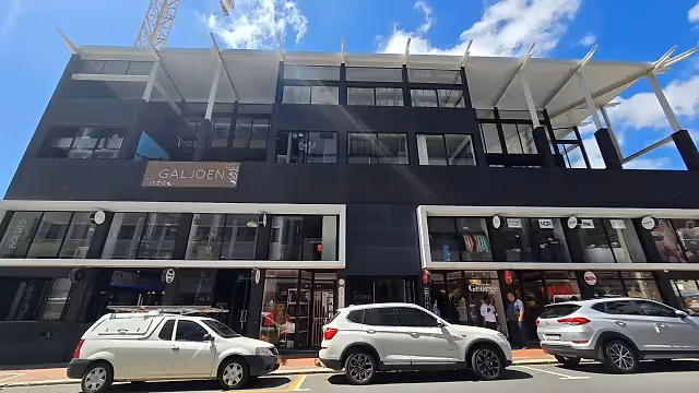 99 Harrington in Cape Town CBD, exterior view.