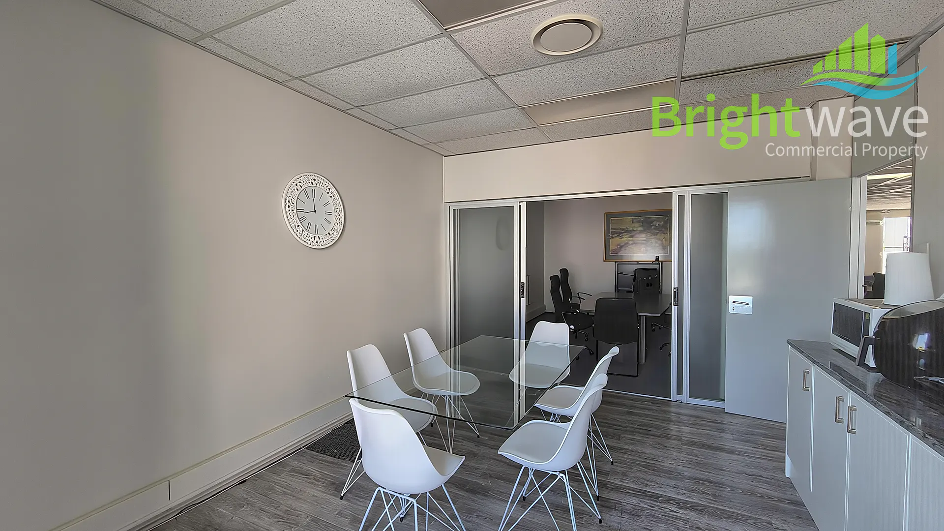 Open plan office area at Twin Oaks Centre
