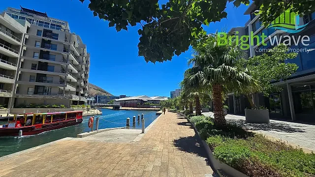 The Yacht Club, Foreshore - building photo 1