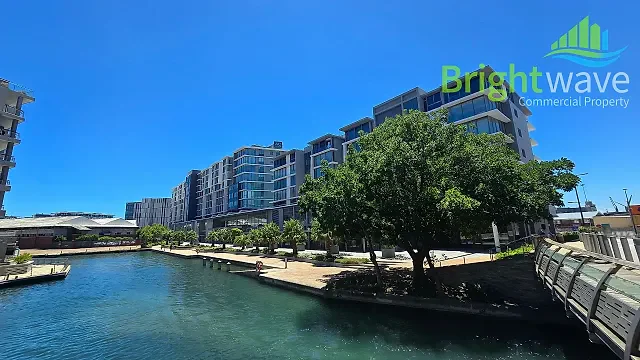 The Yacht Club, Foreshore - building photo 9