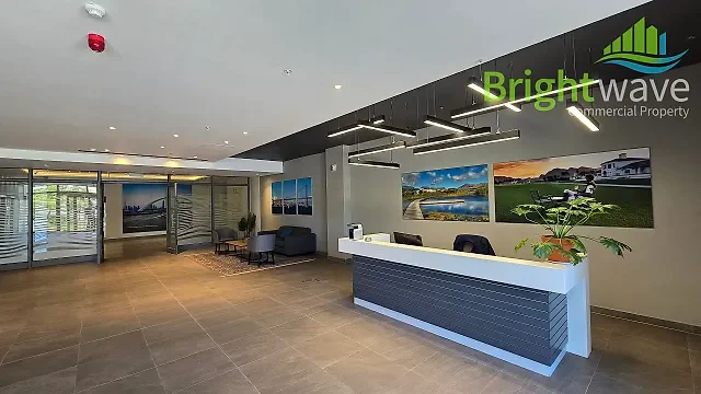 The Yacht Club, Foreshore - building photo 12
