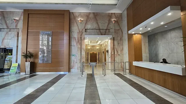 9 Long Street, Cape Town CBD - building photo 6