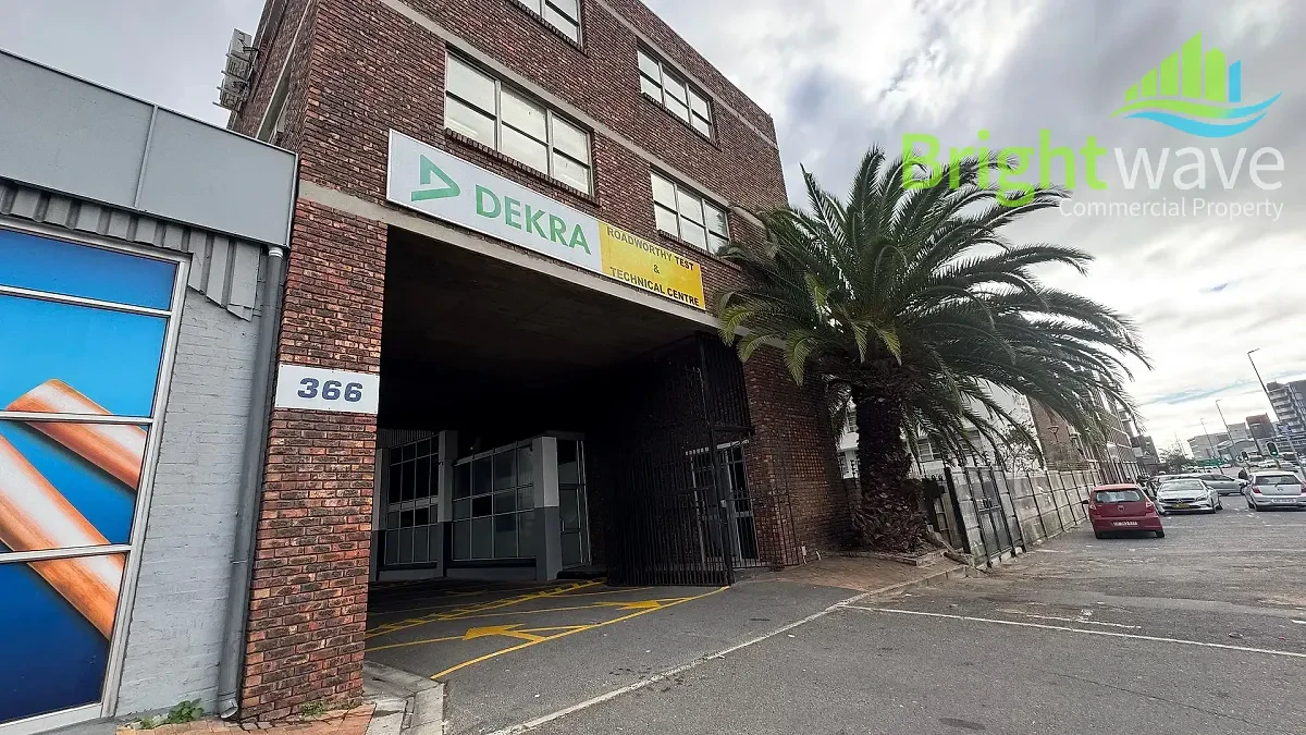 366 Victoria Road - photo 1