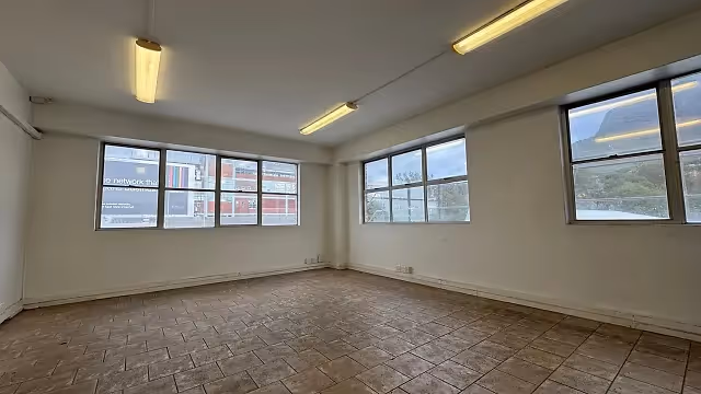 Offices space at 366 Victoria Road