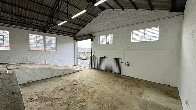 Open plan industrial area at 265 Victoria
