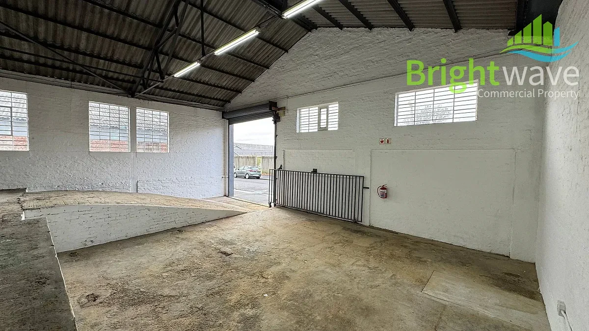 Open plan warehouse area at 265 Victoria