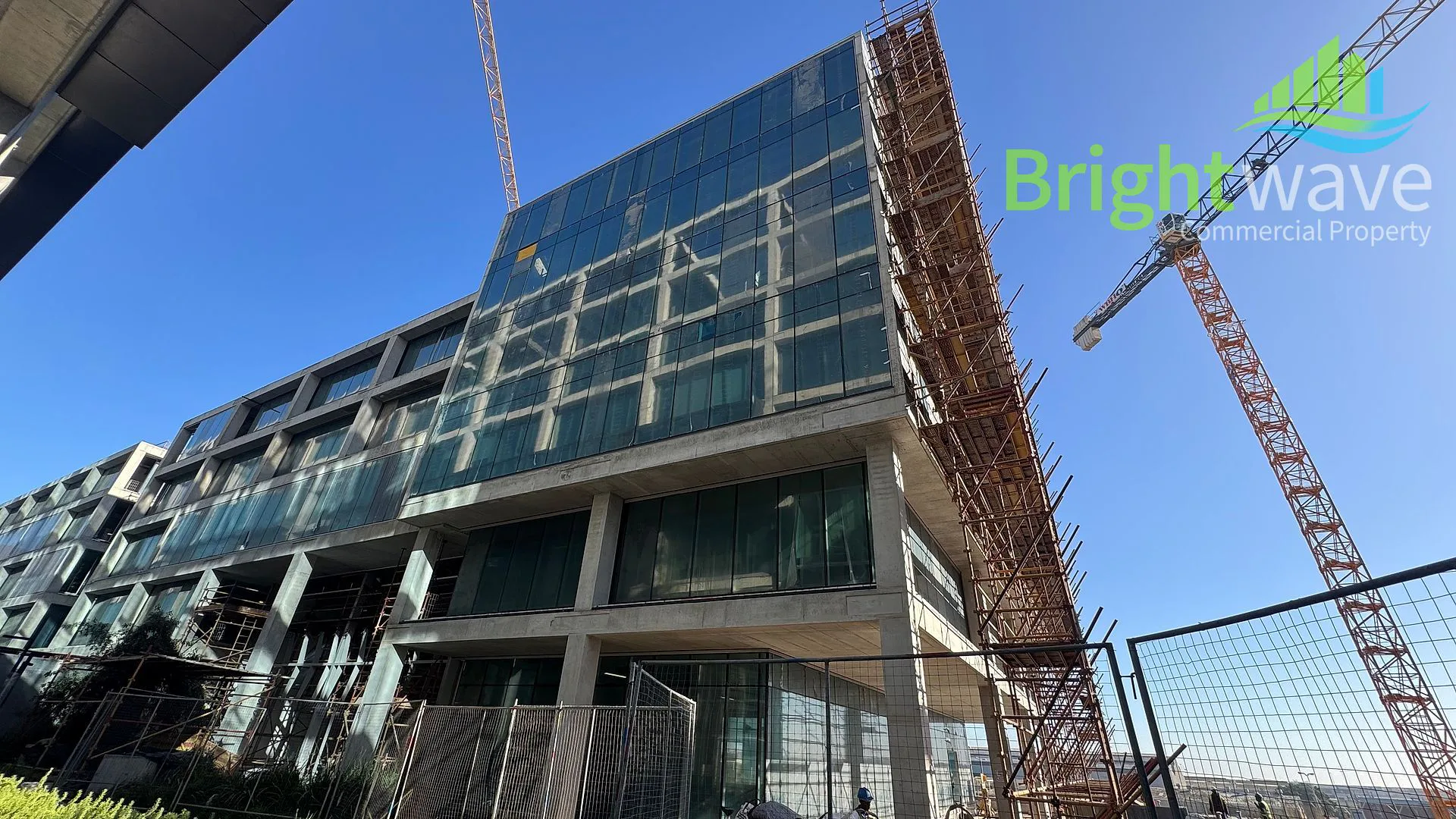 Summit Place East, available office to let in Observatory