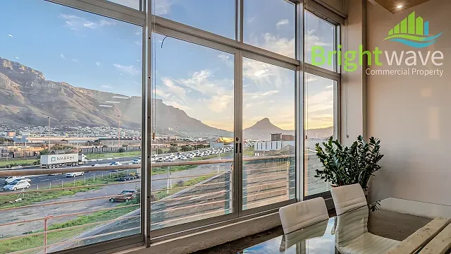 8 Wessex Road, Paarden Eiland - building photo 4