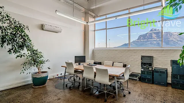 8 Wessex Road, Paarden Eiland - building photo 8