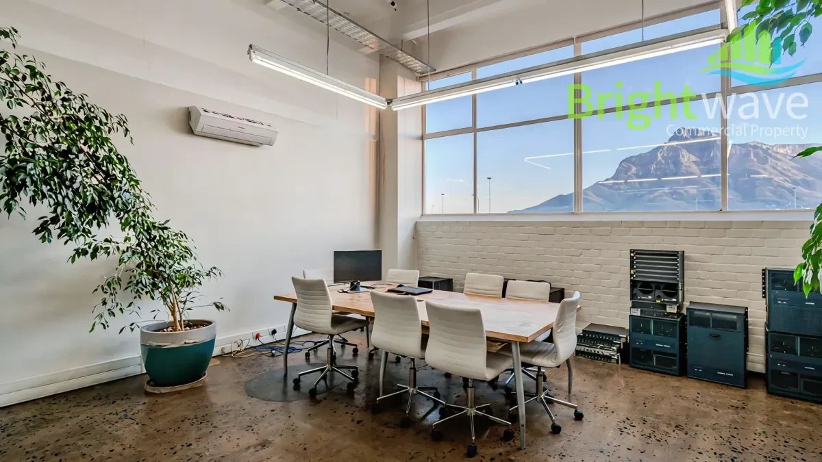 8 Wessex Road, Paarden Eiland - building photo 8