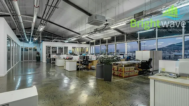 8 Wessex Road, Paarden Eiland - building photo 10