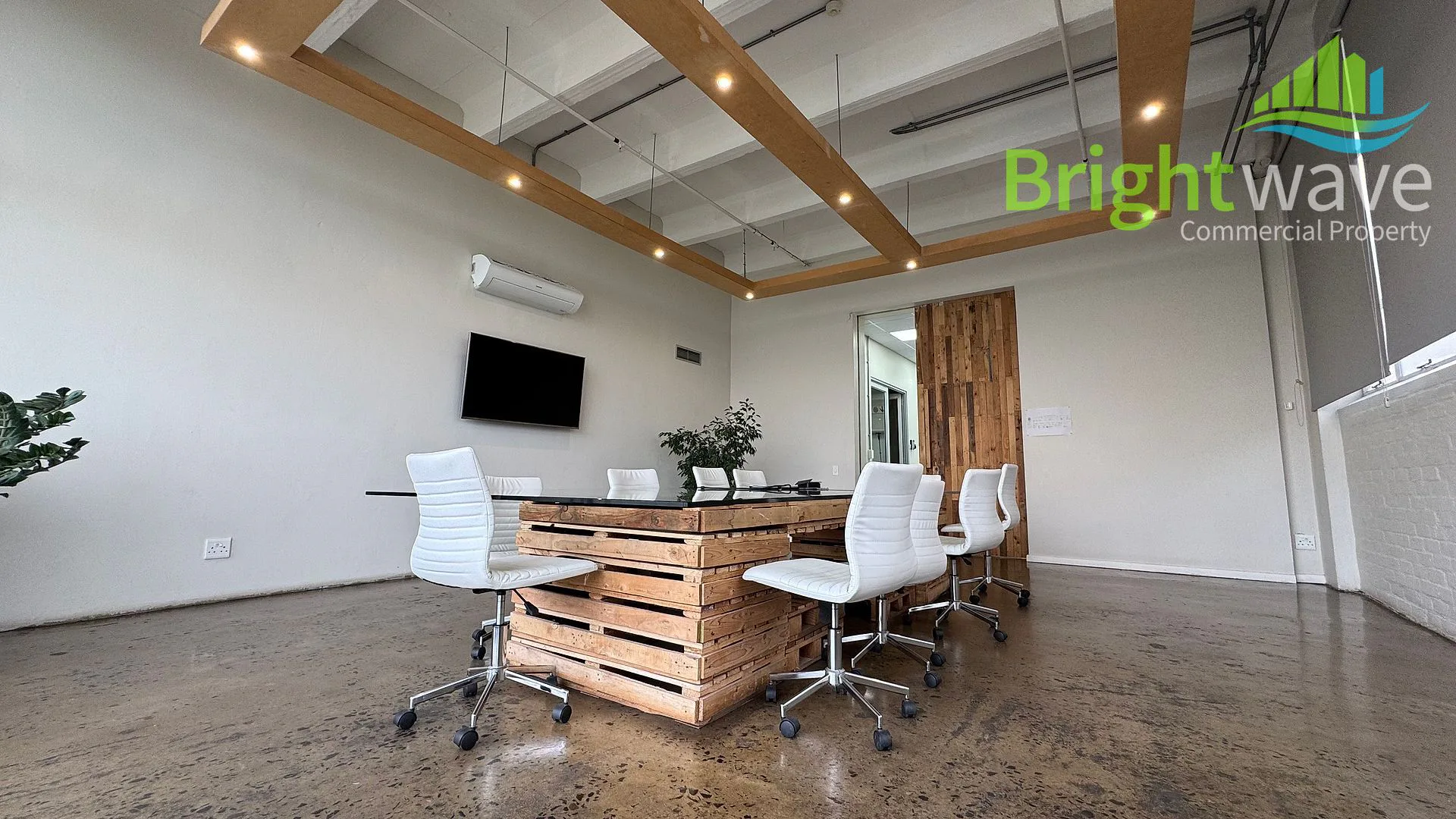 8 Wessex Road, Paarden Eiland, office for rent