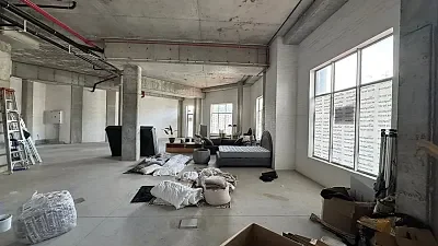 Herringbone building, available office to let in Salt River