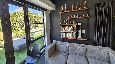 Office layout at Lifestyle on Kloof, Gardens