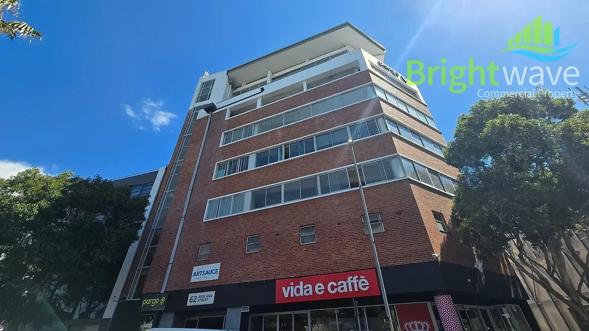 62 Roeland, Gardens - building photo 6