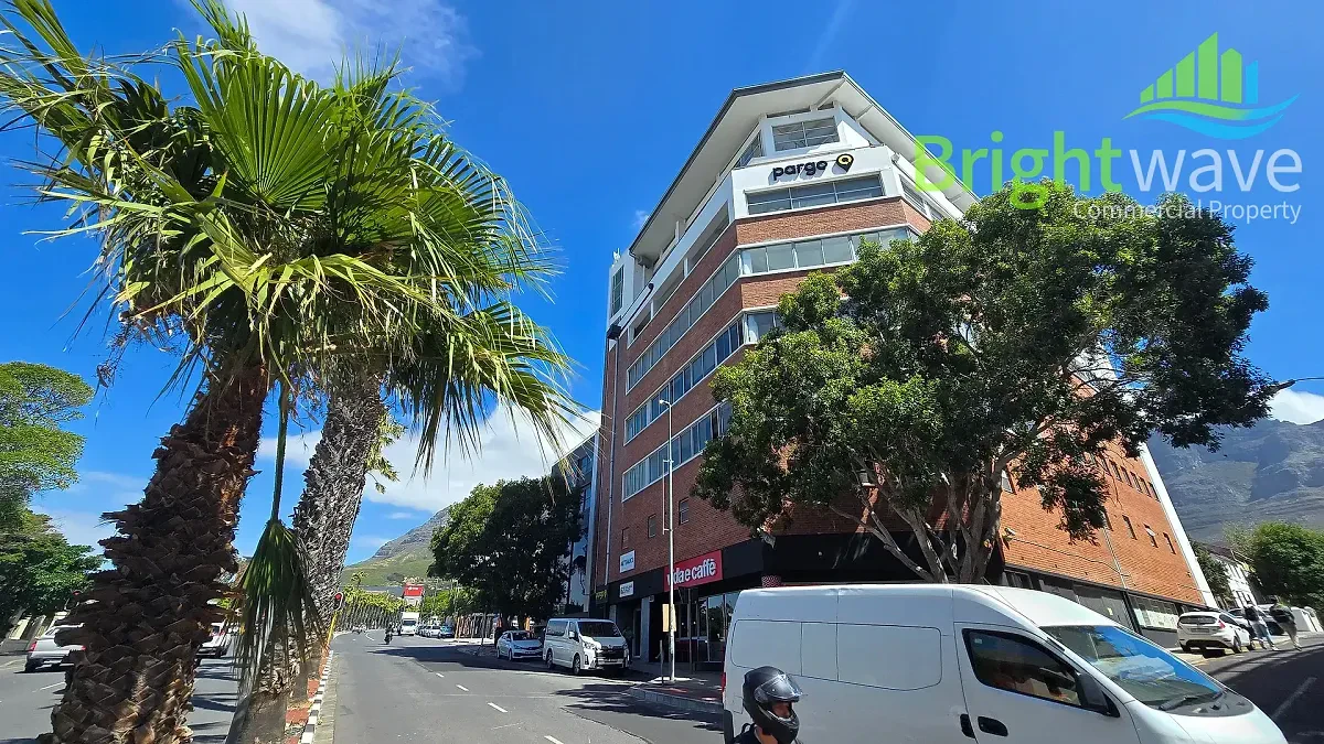 62 Roeland, Gardens - building photo 7