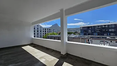 62 Roeland, available office to let in Gardens